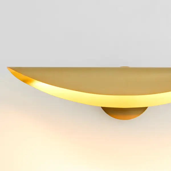 PIVOT CCT Sconce in Aged Brass - Image 4