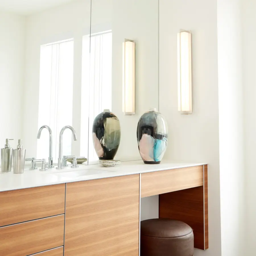 Metrix 28" Vanity Light - Polished Nickel - Image 3