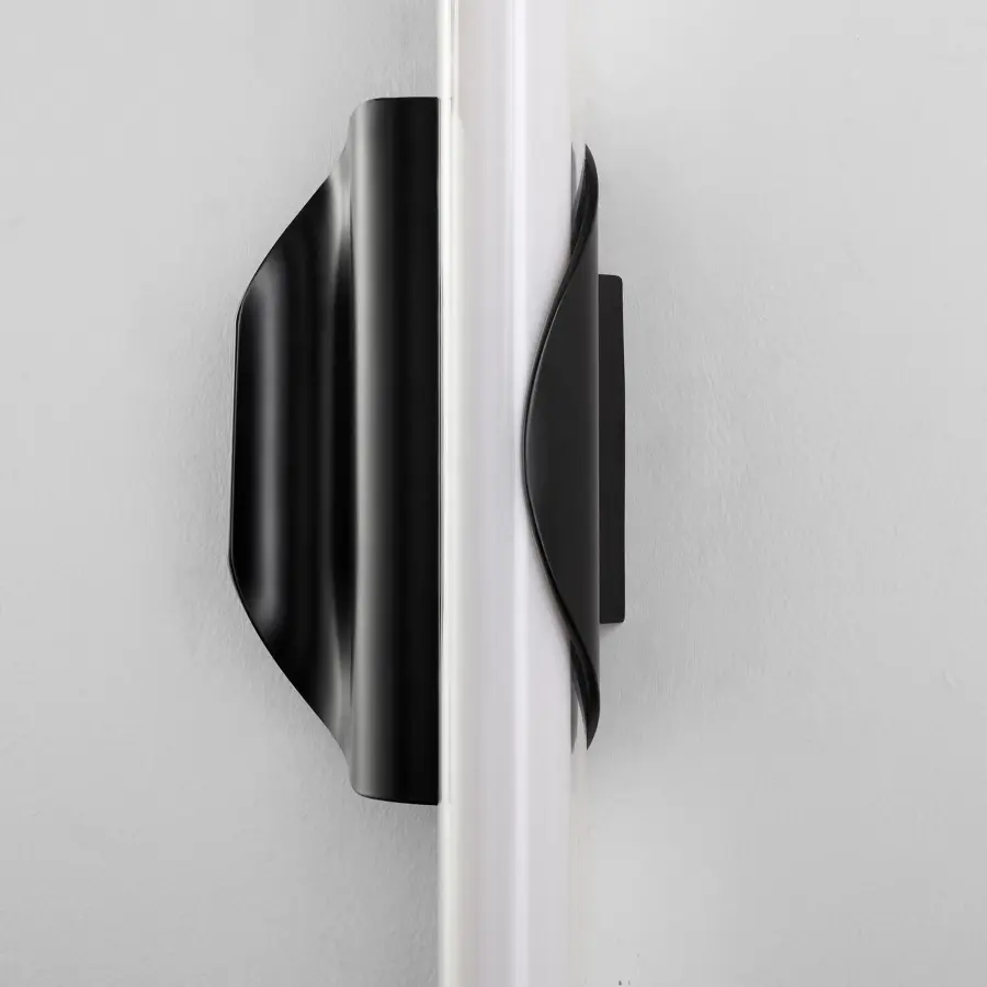 Ola 20" LED Wall Sconce in Matte Black - Image 4