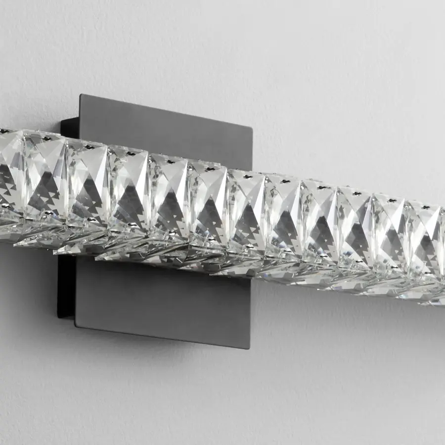 Elegant Contemporary Vanity Light with Adjustable Color Temperature - Image 7