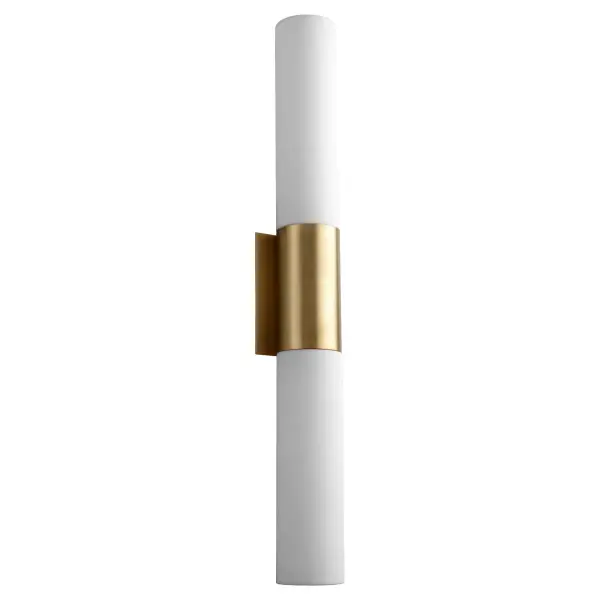 Magnum Acrylic Vanity Light - 2700K Aged Brass - Image 4