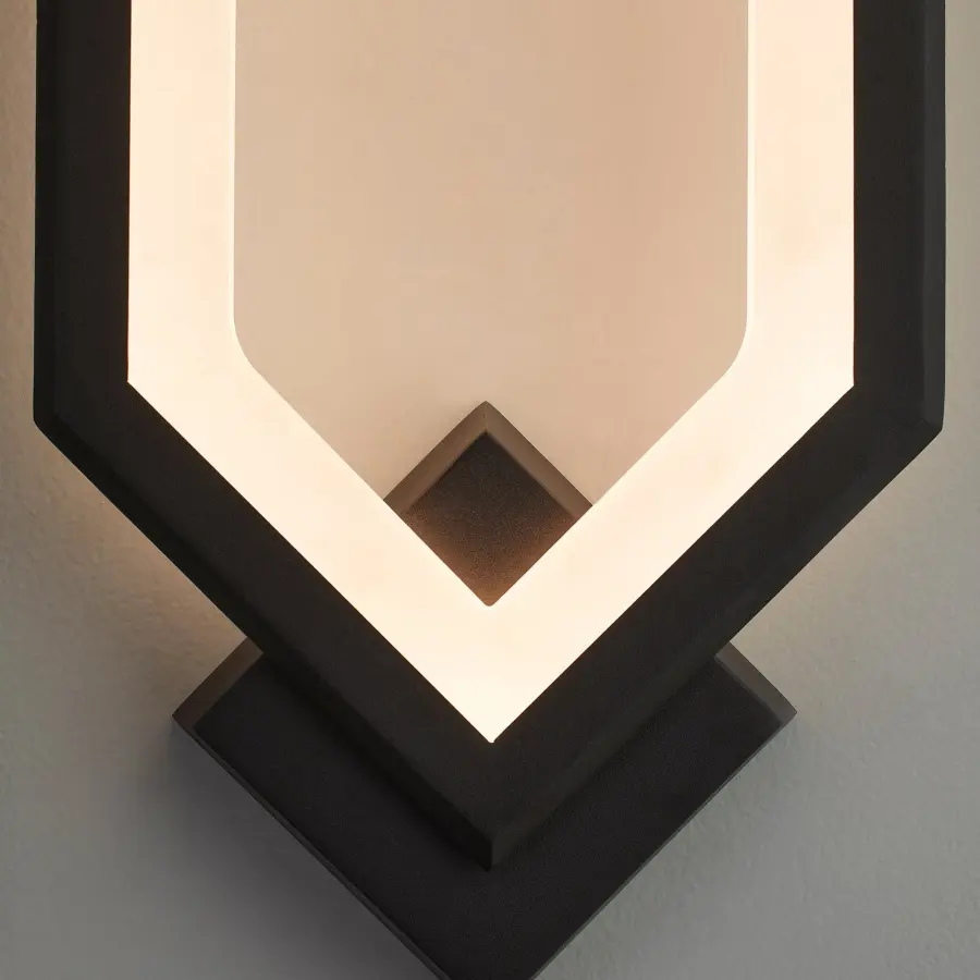 Modern Art Deco LED Sconce with Geometric Elegance - Image 4