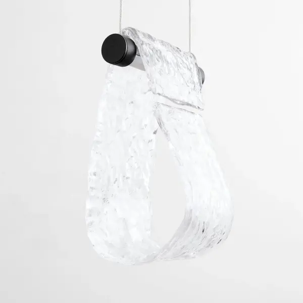 Veer 5-Light Pendant in Black - Image 3