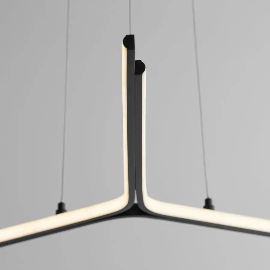 Estrella CCT Pendant in Black - Image 5