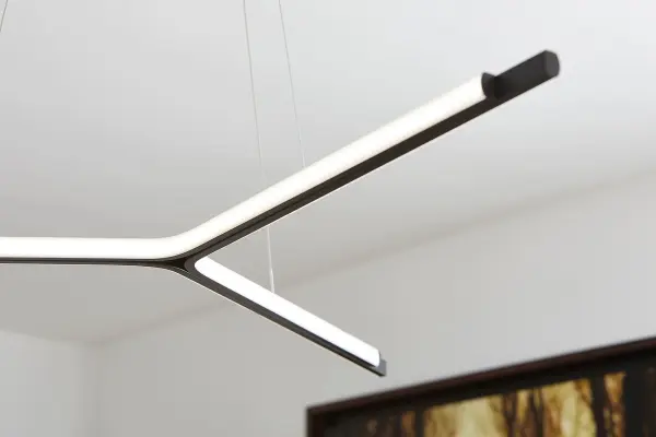 Estrella CCT Pendant in Black - Image 10