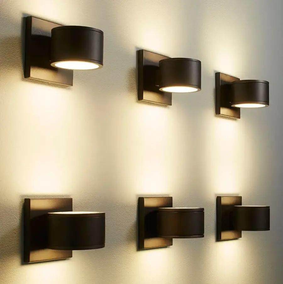 Refined Contemporary Outdoor Lighting with Wet-Rated Durability - Image 7