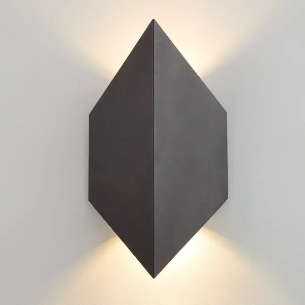 MOTTO Coastal Grade LED Wall Sconce - Image 3