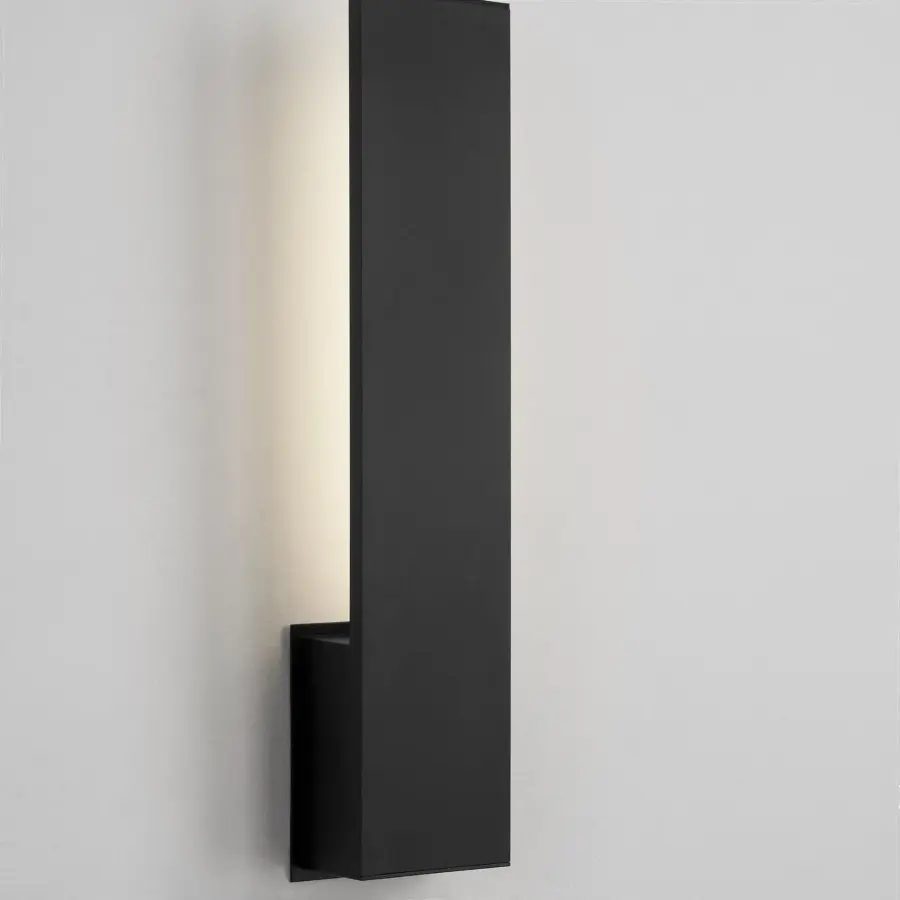 ICON CCT Wet Sconce in Black - Image 4