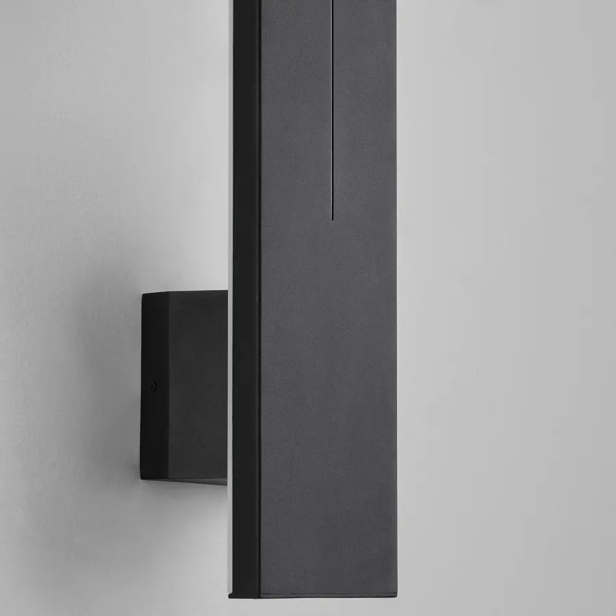 Torre 36" LED Outdoor Wall Sconce - Image 4