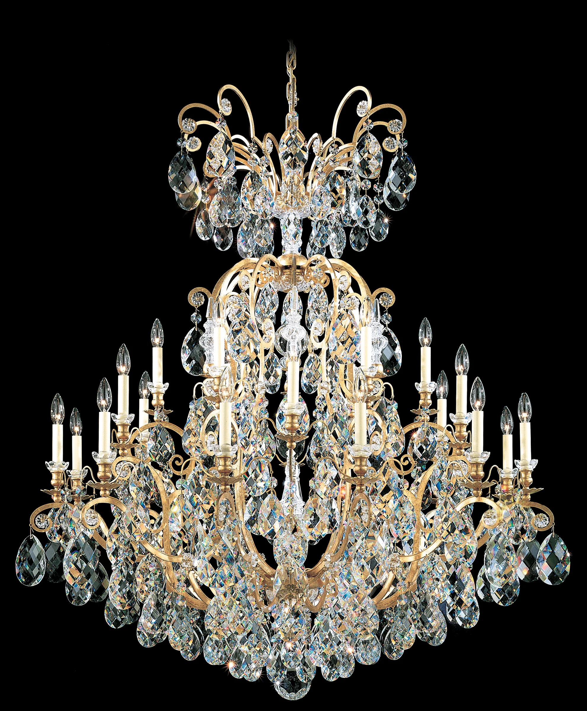 Renaissance 25 Light Chandelier in Heirloom Gold
